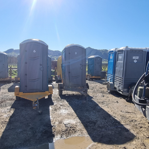 Portaloo Cleaning, Portaloo Cleaning service, Portable toilet cleaning service, waste management gisborne